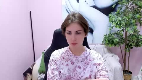 Aurora online show from April 17, 3:47 pm