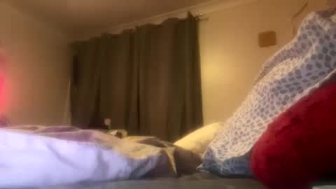 Milf4u online show from October 8, 9:02 am