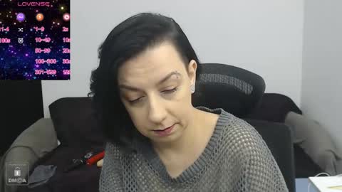 AutumnOpal online show from April 3, 10:30 pm