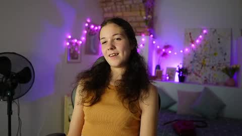 ava taylor18 online show from December 18, 2:28 pm