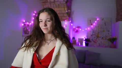 ava taylor18 online show from December 6, 2:17 pm