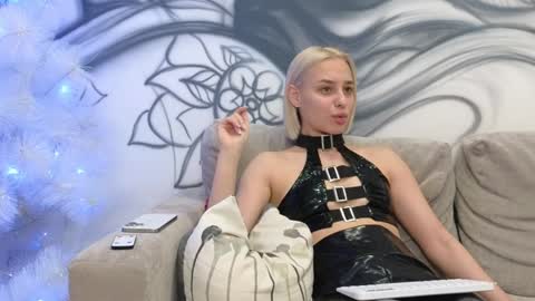 Goddess Avrora online show from December 26, 10:37 am