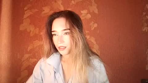 Awora Wolf online show from October 7, 9:14 am