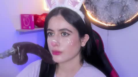 ayshel_lira online show from March 3, 9:43 pm