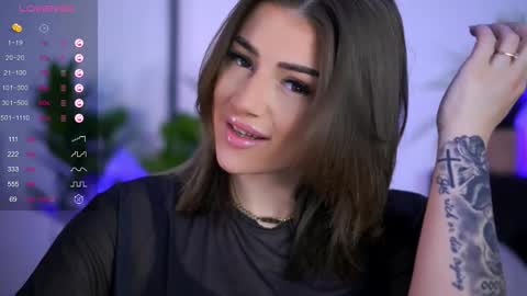 Inna online show from November 6, 6:25 pm