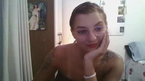 babydemon6 online show from March 7, 11:16 pm