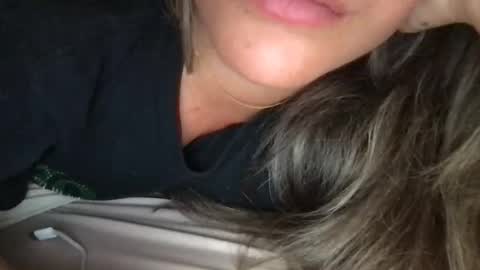 babyhoney333 online show from May 19, 11:56 pm
