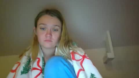 babykay03 online show from November 28, 8:17 am