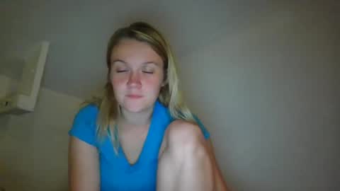 babykay03 online show from September 22, 4:44 am