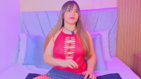 babyzahara online show from April 27, 11:07 am