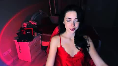 Miss Desire...do you remember online show from November 24, 9:55 am