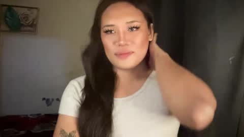 AMARA - FOLLOW ME AND THUMBS UP online show from February 9, 12:29 pm