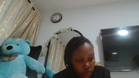 baddestslut001 online show from May 3, 10:13 pm