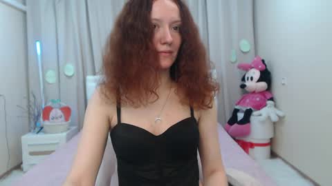 barbarastily online show from April 1, 8:04 am