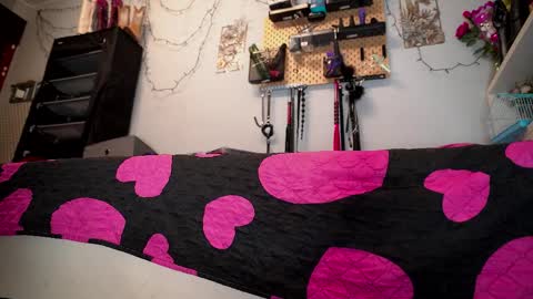 barbaraviciosa online show from March 15, 9:44 am