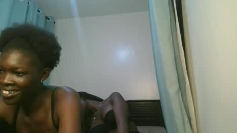 queen online show from March 20, 10:25 pm