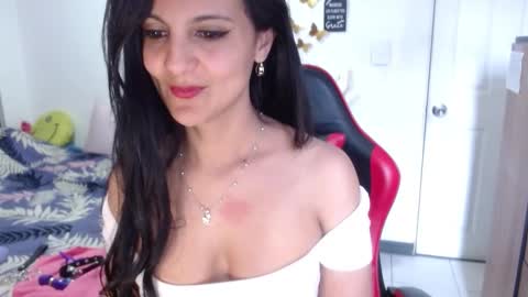 Besma online show from September 10, 6:19 pm