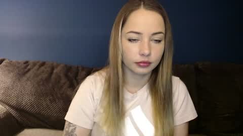 bbgirlnextdoor online show from August 3, 11:49 am