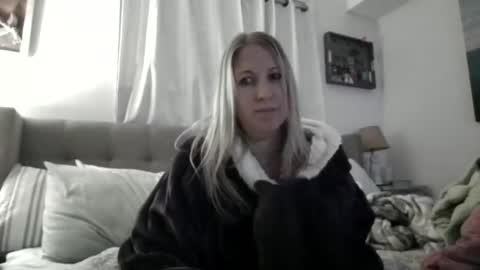 Emma online show from October 26, 10:11 am