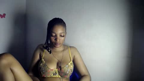 moanna online show from March 19, 8:46 pm