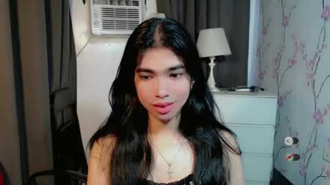 TRIXIE online show from February 25, 2:54 am