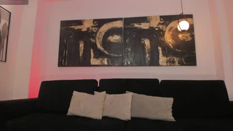 Am Becca online show from March 27, 12:06 pm