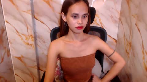 becca online show from March 8, 2:04 am