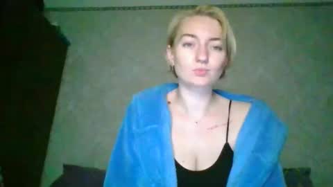 BeckiXJewelqw online show from May 5, 9:45 am