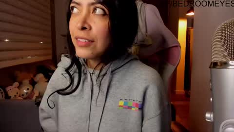 Snapshot of bedroomeyess chatting on March 11, 3:36 am Amber UwU IM MOVING AND IS CRAZY ILL BE BACK VERY SOON 3 MISS YA ALREADY online show from March 11, 3:36 am