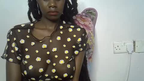 beeswee online show from December 25, 5:58 pm