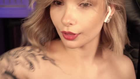  lita  online show from January 22, 8:38 pm