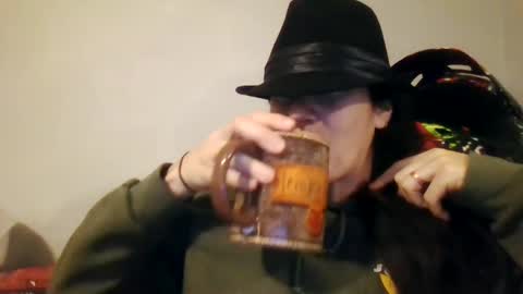 Bella online show from January 25, 2:58 am