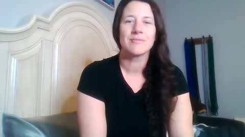 Bella online show from March 1, 1:53 am