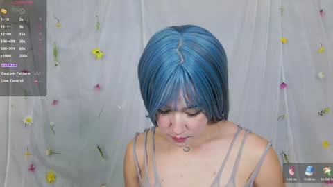 Snapshot of bella_franco chatting on December 18, 3:11 pm In instagran bel myangel online show from December 18, 3:11 pm