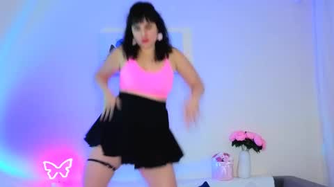 Bella online show from October 11, 6:54 pm