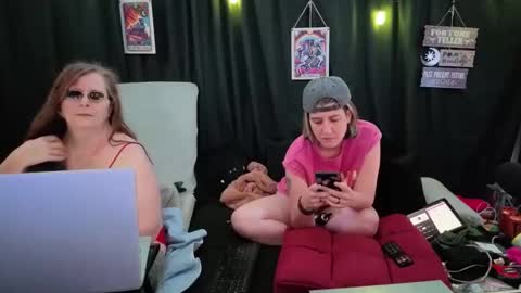 Bella James online show from November 20, 8:32 pm