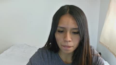 Snapshot of bellabliss123 chatting on October 19, 6:43 pm bellabliss123 online show from October 19, 6:43 pm