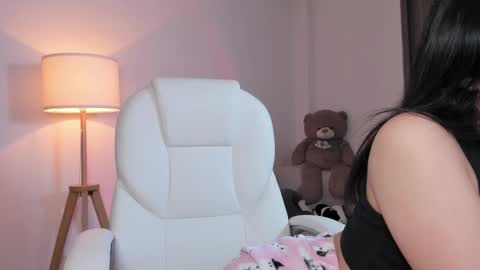 Bella Mia online show from February 7, 12:25 am