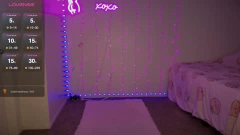 Bella Monroe online show from February 21, 6:36 am