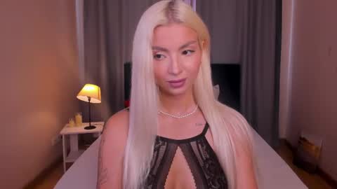 Bella online show from June 23, 8:01 am