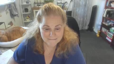 Snapshot of bellavoca chatting on October 25, 1:41 pm Bellavoca online show from October 25, 1:41 pm