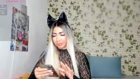 LucyJelly online show from January 6, 6:31 pm