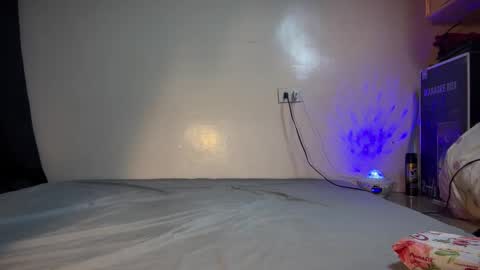 belle online show from February 5, 11:35 am