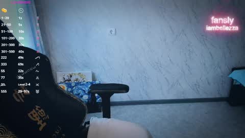 Your Annabelle Wolf  online show from April 8, 3:03 pm