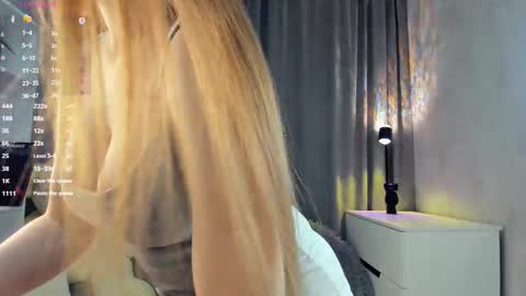 Bella online show from February 20, 6:09 pm