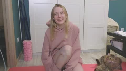 Snapshot of benty_bunny chatting on January 25, 11:24 am Alice online show from January 25, 11:24 am