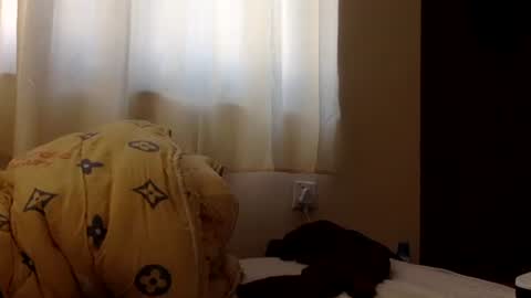 tixxie  online show from March 19, 4:17 am