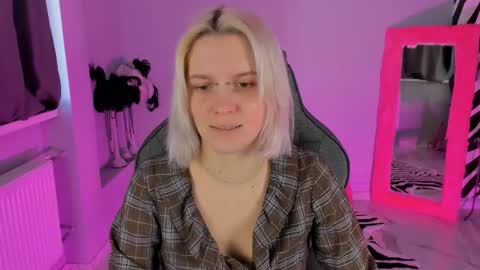 Bethany online show from February 18, 8:46 am