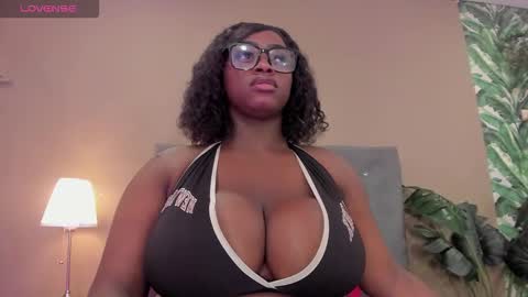 BETSY online show from January 6, 9:51 pm