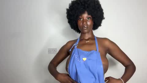 Adah online show from February 18, 8:52 pm